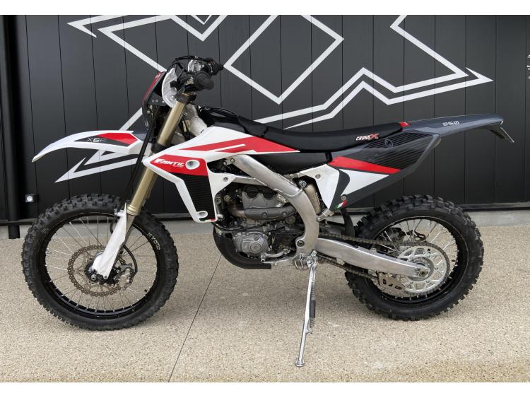 FANTIC 250 XEF 2023