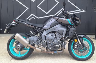 YAMAHA MT-10