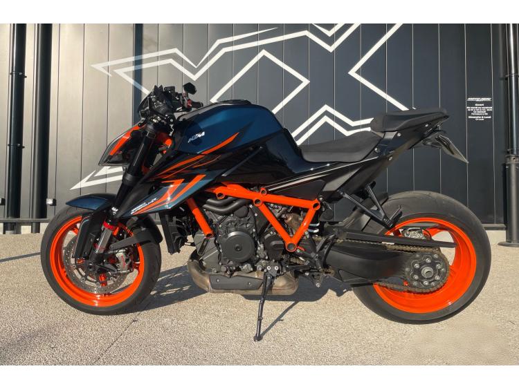 KTM 1290 SUPER DUKE R