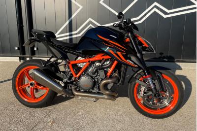 KTM 1290 SUPER DUKE R