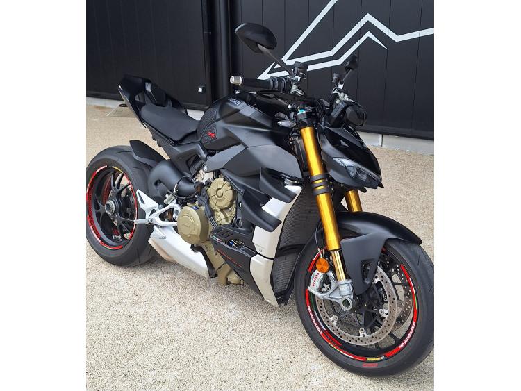 DUCATI STREETFIGHTER V4S