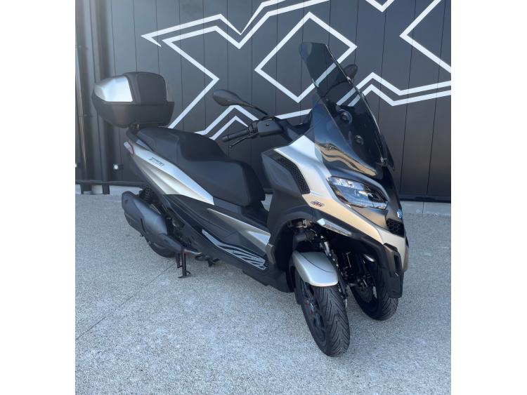 PIAGGIO MP3 530 HPE EXCLUSIVE