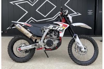 AJP 250 SPR