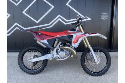 FANTIC XX 125