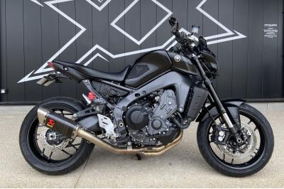 YAMAHA MT-09