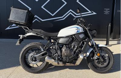 YAMAHA XSR 700