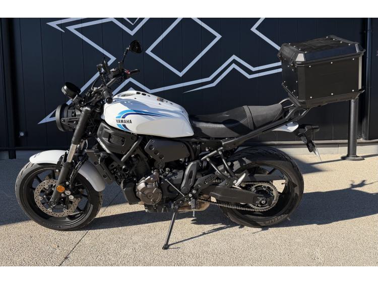 YAMAHA XSR 700 A2 POSSIBLE