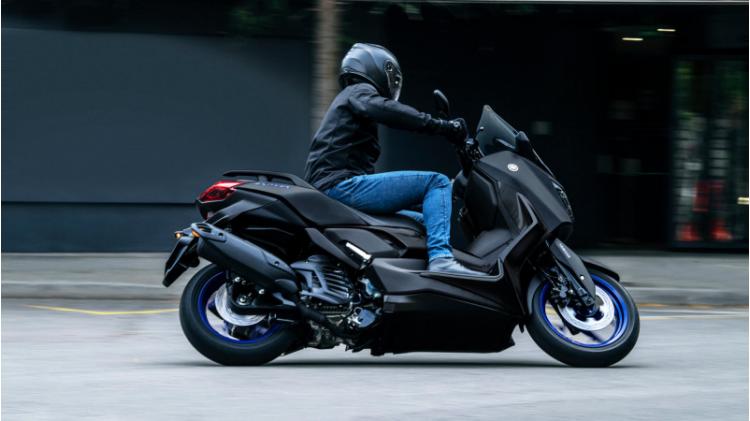 XMAX 125 (24)
