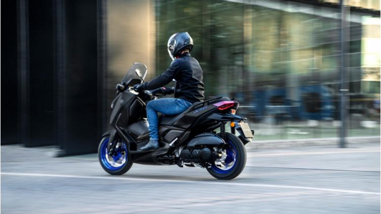 XMAX 125 (24)